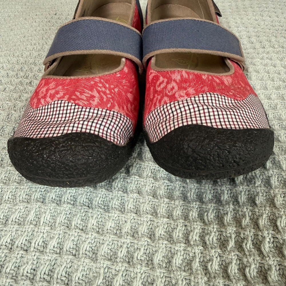 Keen Harvest Mary Jane Shoes Womens 8.5 Blue Pink Patchwork Plaid Slip On Comfy - Picture 3 of 9